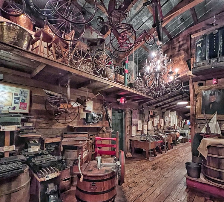 oldest-store-museum-experience-photo